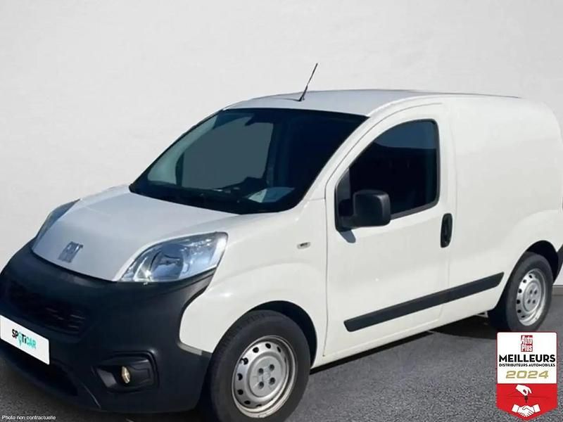 Blanc Nouvelle 2024 Fiat Fiorino Easy Monospace | 19 450 € - Image 1/4