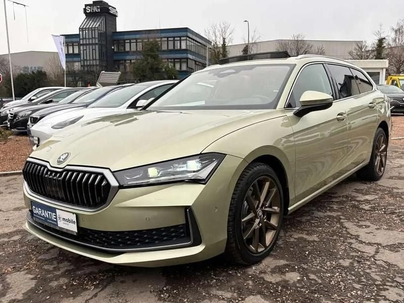 Occasion Skoda Superb 193 ch (141 kW) 2025 Jaune Break