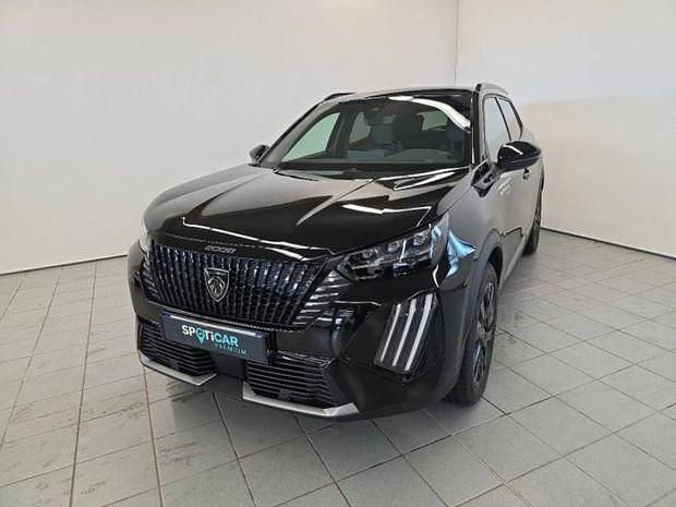 Noir Utilisé 2024 Peugeot e-2008 GT SUV | 38 990 € - Image 1/4