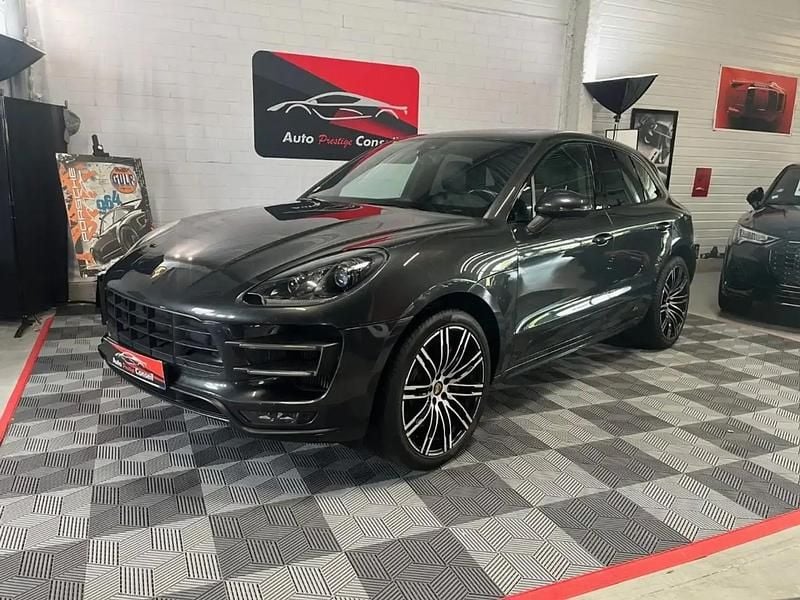 Utilisé 2017 Porsche Macan Turbo Performance Package SUV | 59 900 € (Prix assez cher) - Image 1/4