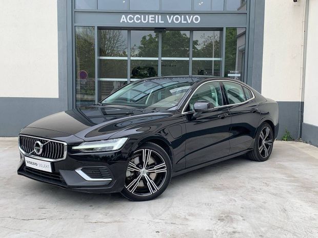 Noir Utilisé 2021 Volvo S60 Inscription Berline | 34 980 € - Image 1/4