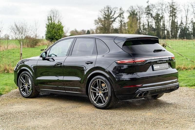 Occasion Porsche Cayenne Turbo 549 ch (403 kW) 2018 Noir SUV