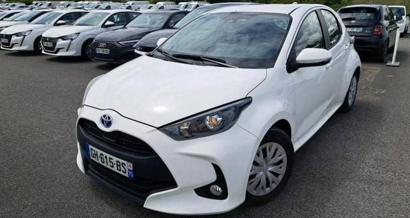 Utilisé 2022 Toyota Yaris Hybrid Citadine | 16 750 € (Super prix) - Image 1/4