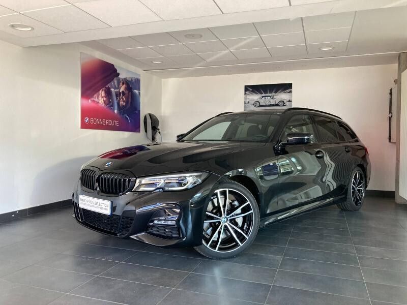 Saphirschwarz métal Utilisé 2022 BMW 330 M Sport Break | 54 990 € (Prix cher) - Image 1/1