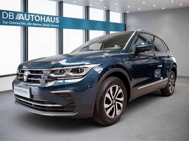 Utilisé 2023 VW Tiguan SUV | 32 270 € (Prix juste) - Image 1/4