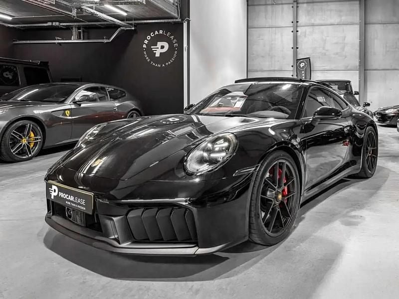 Noir Occasion 2025 Porsche 911 Carrera GTS Coupé | 184 512 € (Bon prix) - Image 1/4