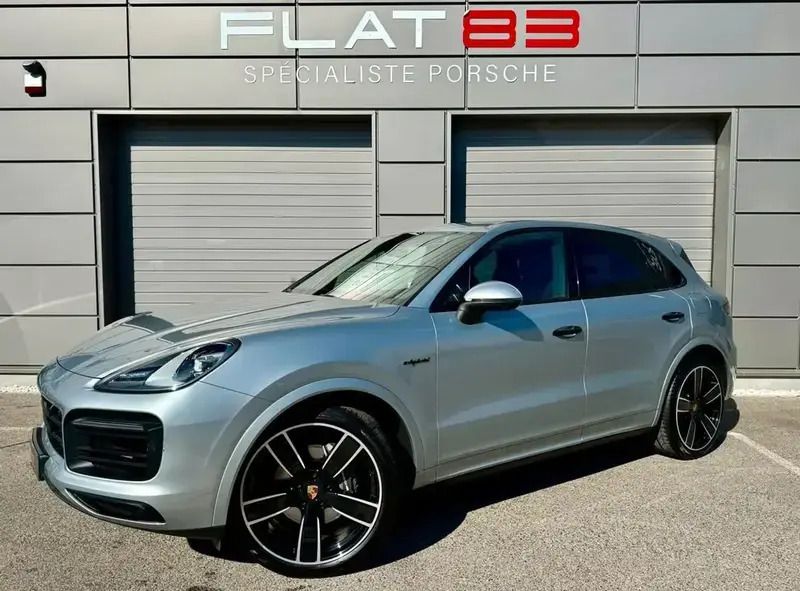 Gris Utilisé 2021 Porsche Cayenne SUV | 72 990 € (Super prix) - Image 1/4