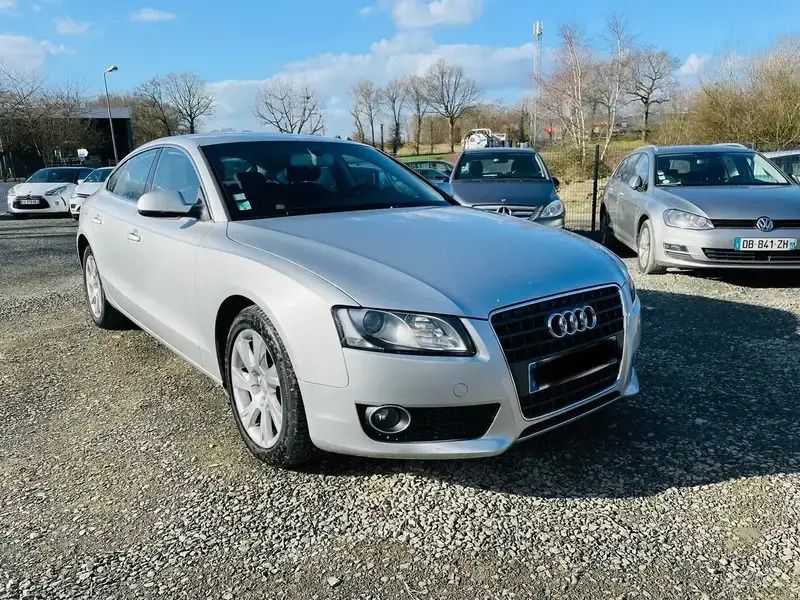 Gris Utilisé 2010 Audi A5 Sportback Ambiente Berline | 11 000 € - Image 1/4