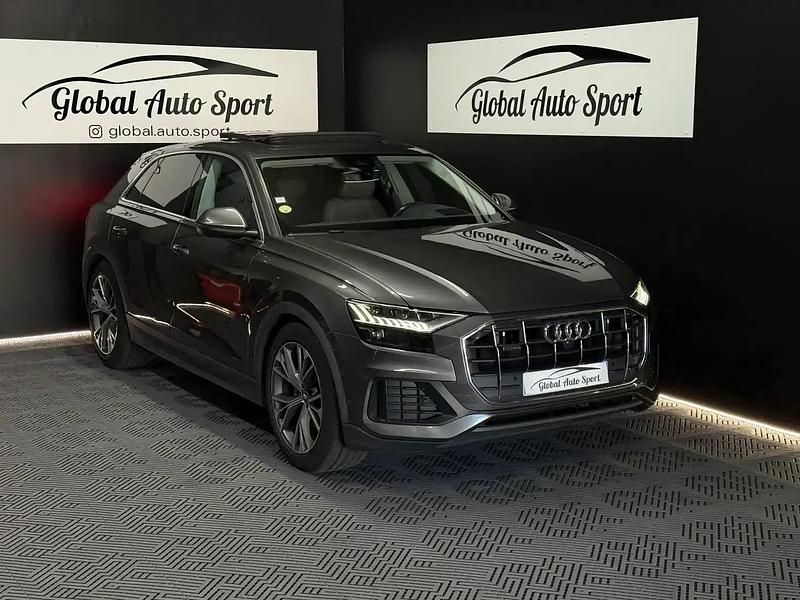 Gris Utilisé 2019 Audi Q8 SUV | 44 990 € - Image 1/4