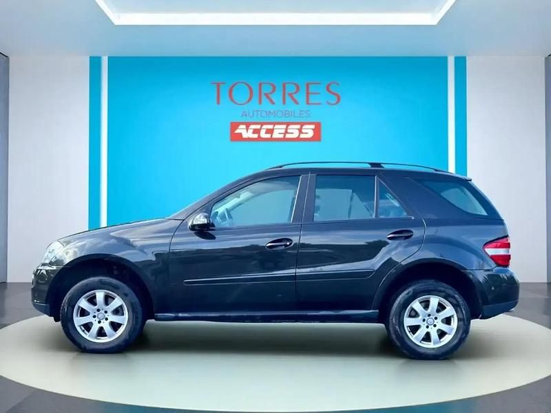 Noir Utilisé 2007 Mercedes ML320 SUV | 13 990 € (Prix cher) - Image 1/4
