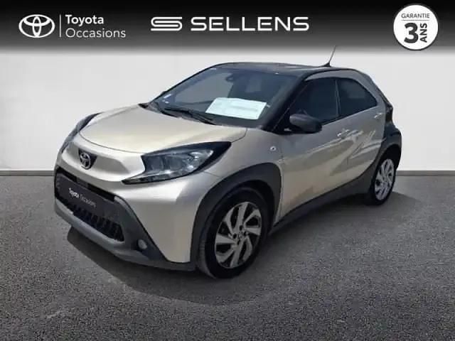 Noir Utilisé 2022 Toyota Aygo X Design SUV | 15 480 € - Image 1/4