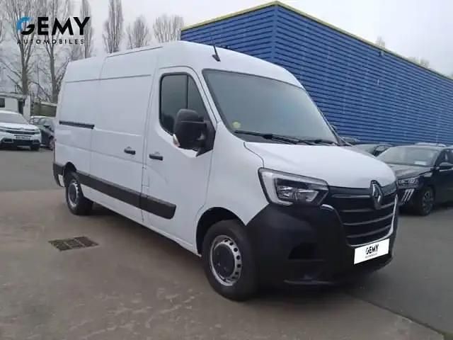 Occasion Renault Master 2024 Blanc mineral Berline