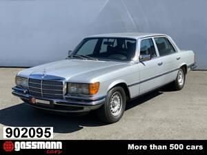 Argent Utilisé 1976 Mercedes 450 Berline | 49 000 € - Image 1/4
