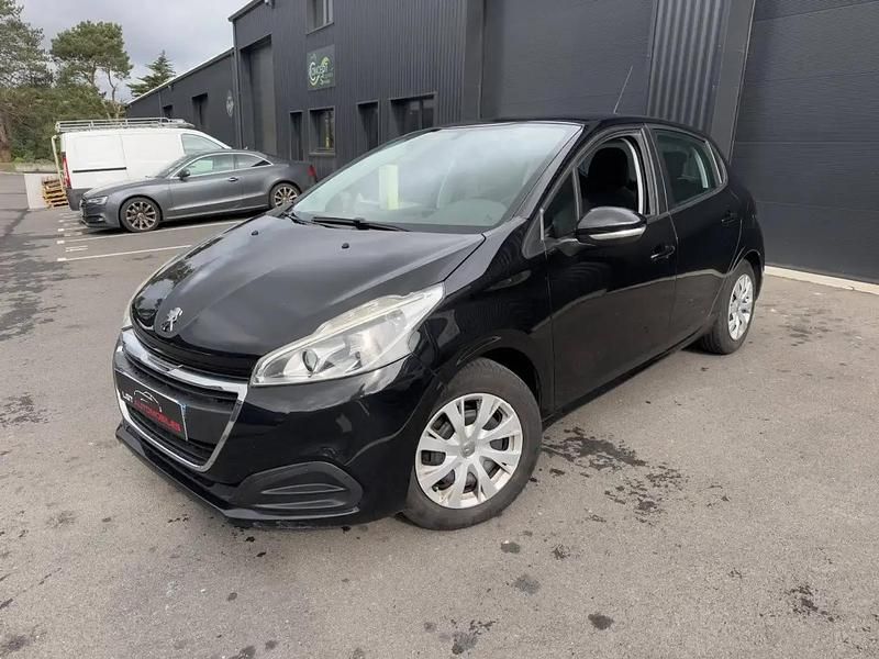 Noir Utilisé 2015 Peugeot 208 Citadine | 7 490 € (Prix juste) - Image 1/4