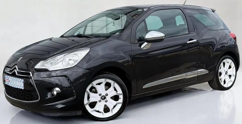 Noir Utilisé 2010 Citroën DS3 Sport Chic Berline | 7 990 € (Prix assez cher) - Image 1/4