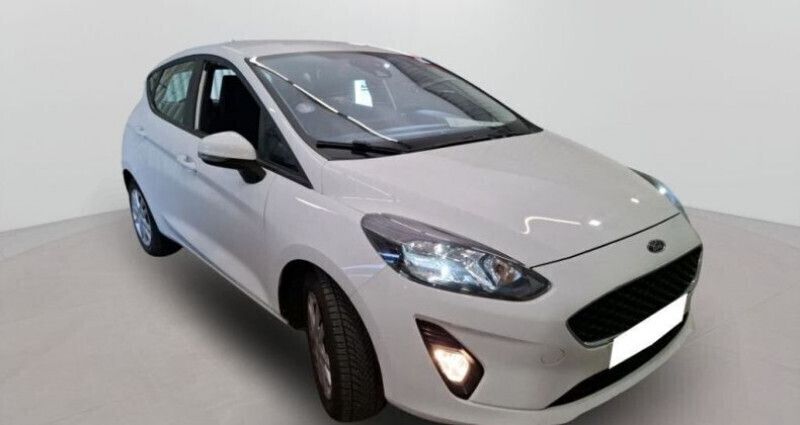 Blanc Utilisé 2021 Ford Fiesta Business Edition Citadine | 12 990 € (Prix juste) - Image 1/4