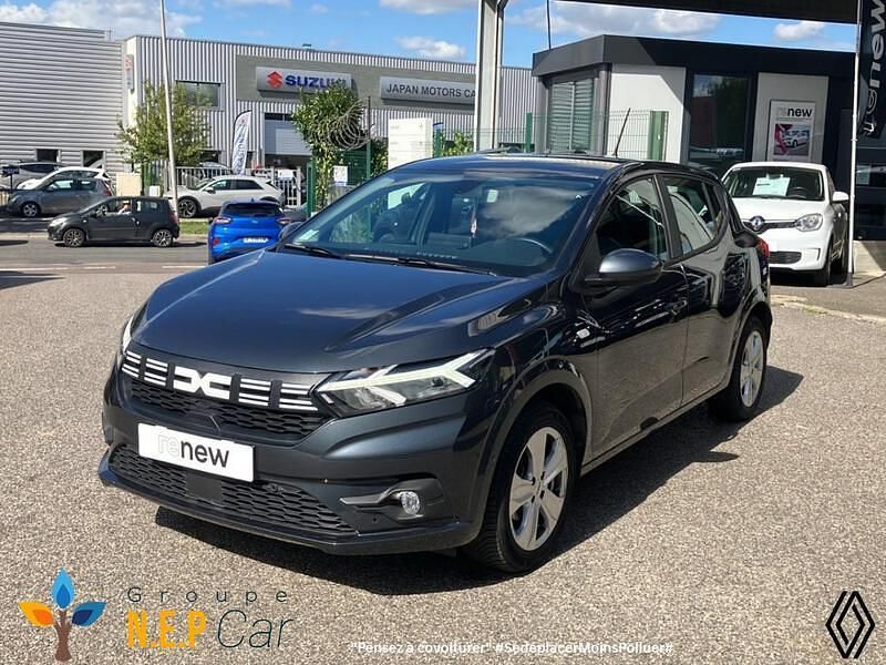 Gris Utilisé 2023 Dacia Sandero Expression Citadine | 14 490 € (Prix juste) - Image 1/4