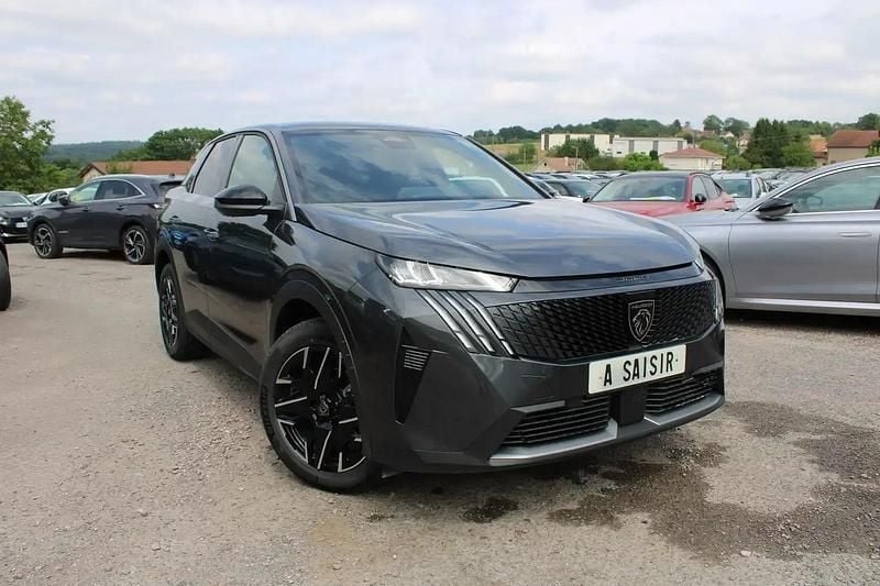 Gris Nouvelle 2025 Peugeot 3008 Allure SUV | 33 500 € (Prix juste) - Image 1/4