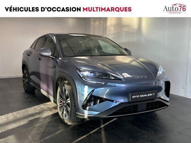Gris Nouvelle 2024 BYD Sealion 7 SUV | 52 900 € - Image 1/4