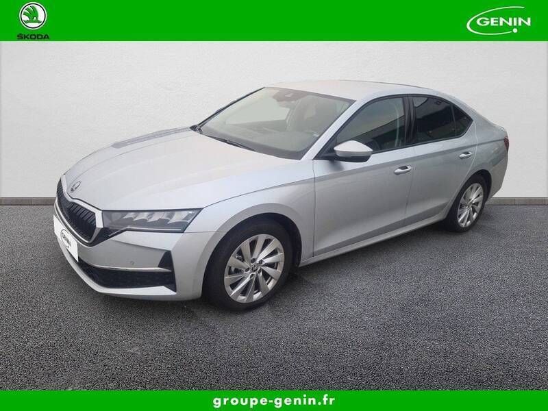 Gris Utilisé 2024 Skoda Octavia Berline | 29 130 € (Super prix) - Image 1/3