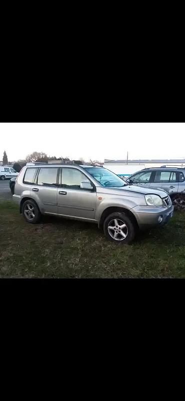 Utilisé 2002 Nissan X-Trail SUV | 3 950 € - Image 1/4