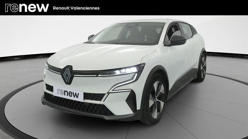 Blanc Occasion 2023 Renault Megane E-Tech Equilibre Berline | 23 499 € (Bon prix) - Image 1/4