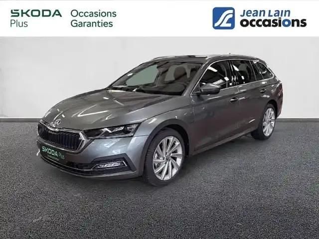 Gris Utilisé 2024 Skoda Octavia Style Break | 35 890 € (Prix cher) - Image 1/4