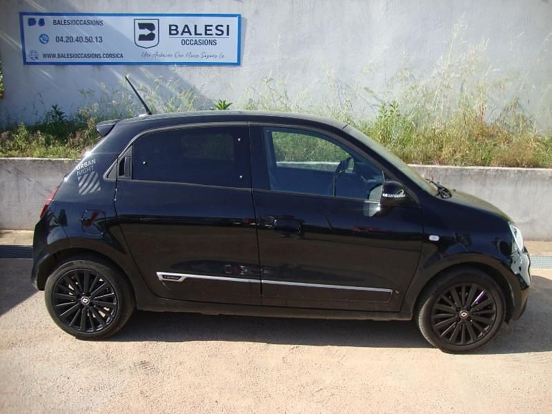 Noir Utilisé 2024 Renault Twingo Urban Night Citadine | 15 500 € (Prix assez cher) - Image 1/4