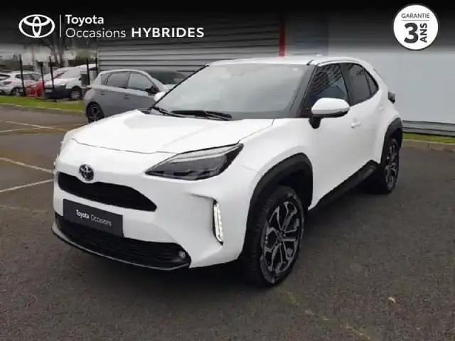 Blanc Utilisé 2021 Toyota Yaris Hybrid Design SUV | 21 490 € (Prix juste) - Image 1/4