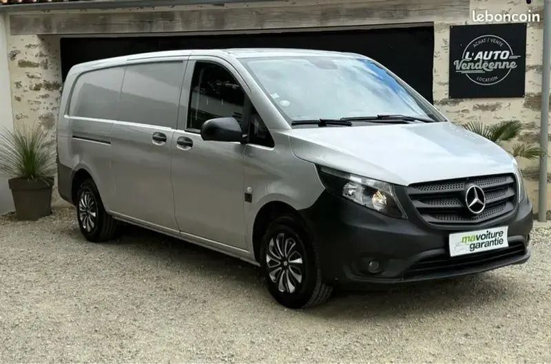 Gris Utilisé 2018 Mercedes Vito Monospace | 17 490 € (Super prix) - Image 1/4