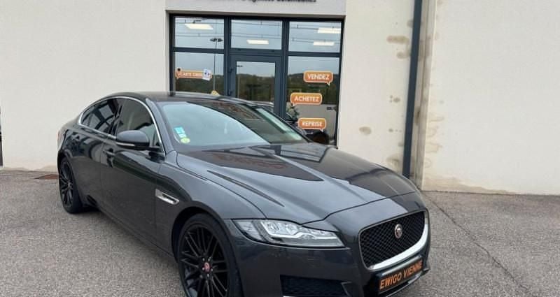 Occasion 2018 Jaguar XF Prestige Berline | 24 490 € (Prix cher) - Image 1/4