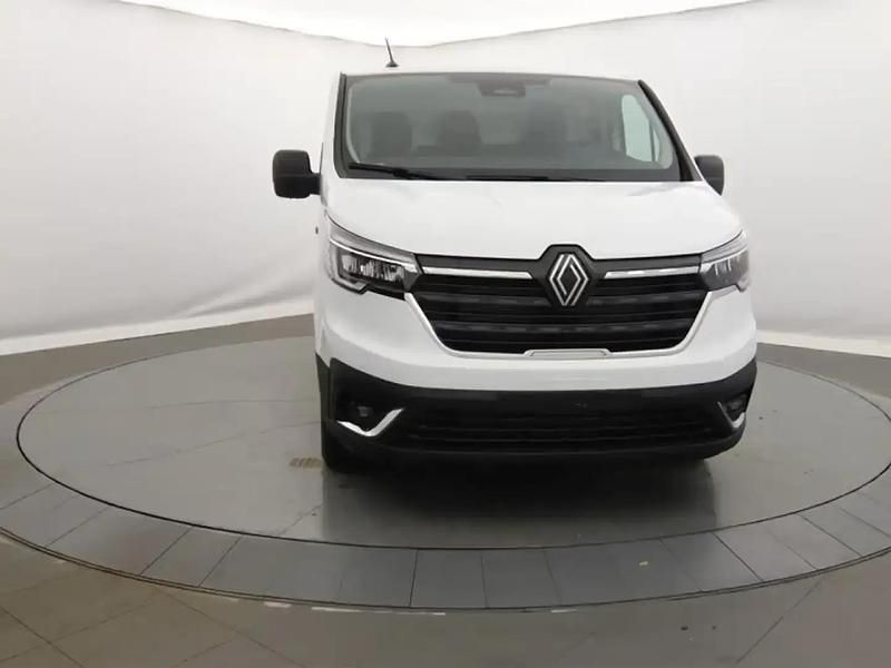 Nouvelle Renault Trafic 2025 Blanc Monospace