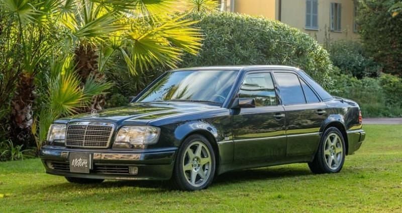 Occasion 1994 Mercedes E500 Berline | 69 990 € - Image 1/4