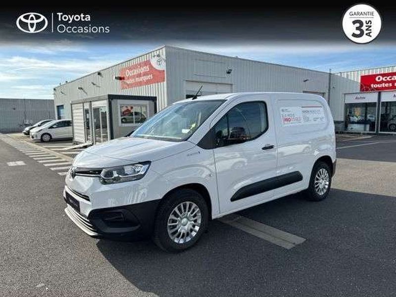 Utilisé 2023 Toyota Proace Business Edition Van | 24 990 € (Bon prix) - Image 1/1