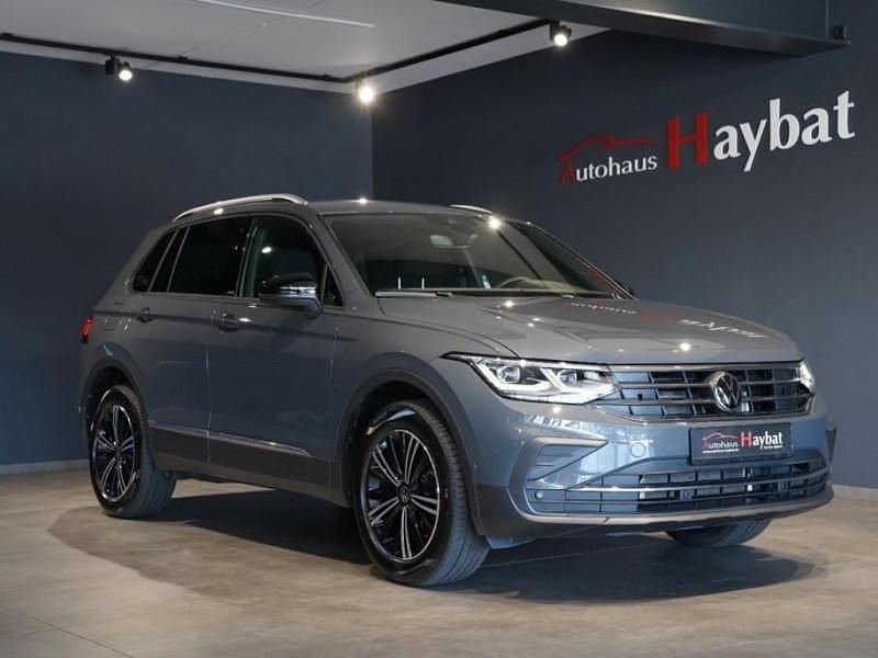 Utilisé 2023 VW Tiguan SUV | 33 950 € (Bon prix) - Image 1/4