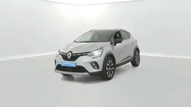 Gris Utilisé 2024 Renault Captur Techno SUV | 18 390 € (Prix juste) - Image 1/4