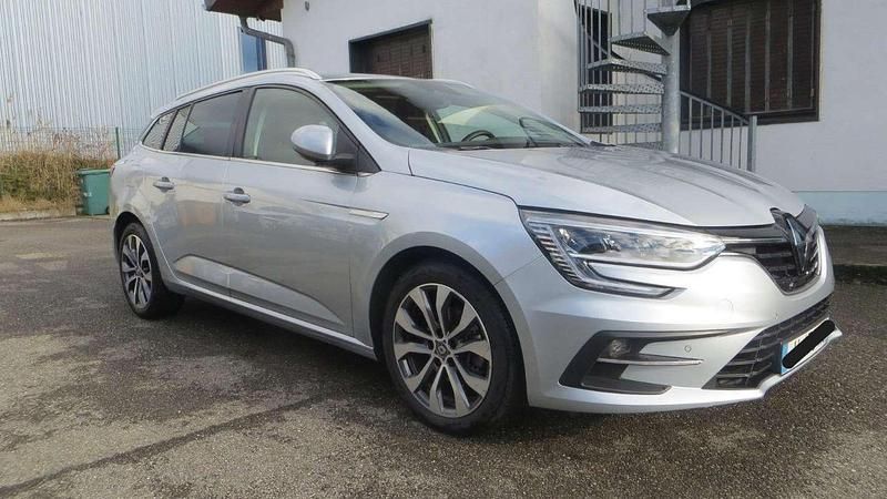 Occasion Renault Mégane GrandTour Techno 117 ch (86 kW) 2024 Gris Break
