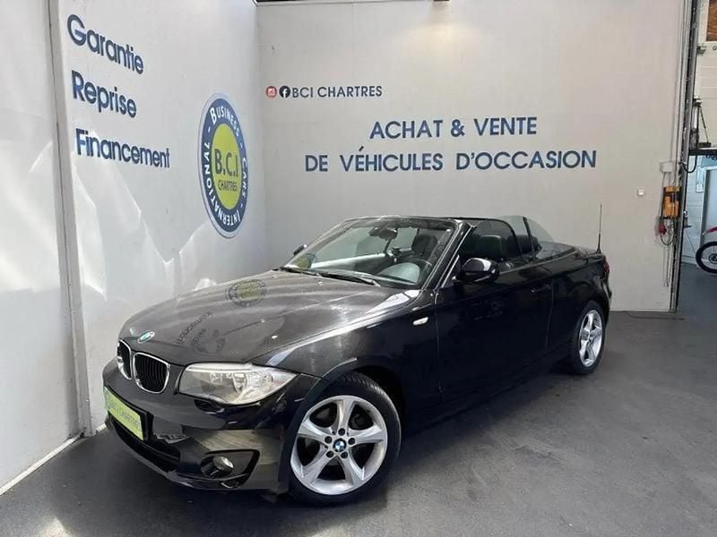 Noir Occasion 2013 BMW 118 Cabriolet Comfort Edition Cabriolet | 13 790 € - Image 1/4