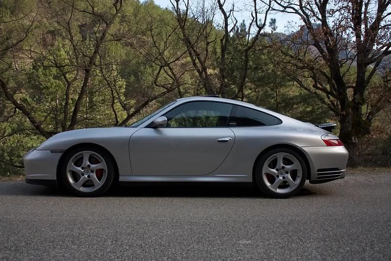 Argent Utilisé 2002 Porsche 996 Coupé | 49 990 € (Prix cher) - Image 1/4