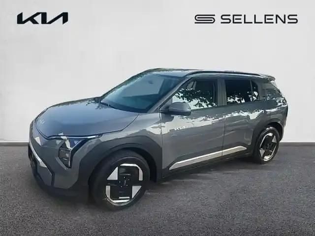 Gris granit métallisé Utilisé 2025 Kia EV3 SUV | 39 890 € (Prix juste) - Image 1/4