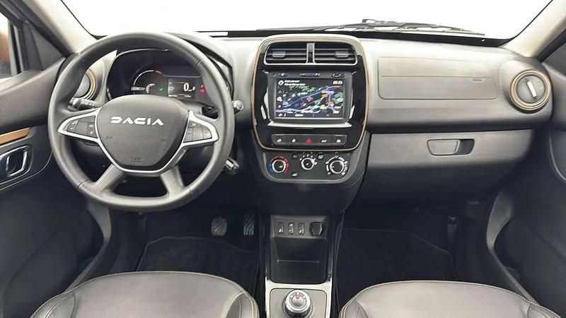 Occasion Dacia Spring Extreme 47 kW (65 ch) 2024 Gris Citadine