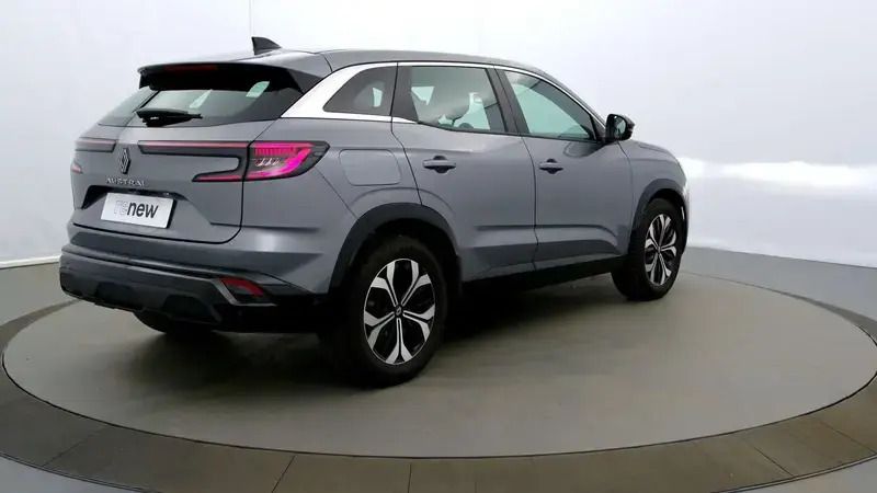 Image 2/4