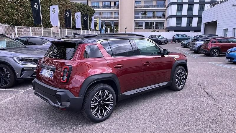 Occasion Renault 4 E-Tech Iconic 110 kW (150 ch) 2025 Rouge SUV