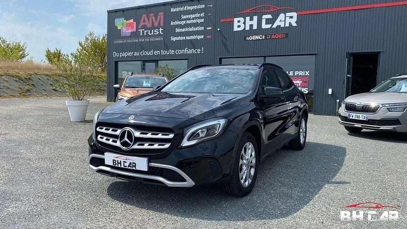 Occasion Mercedes GLA180 110 ch (80 kW) 2018 Bleu SUV