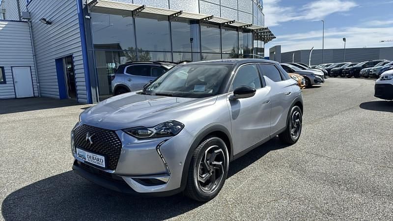 Gris Utilisé 2020 DS Automobiles DS3 Crossback Grand Chic SUV | 23 990 € - Image 1/4