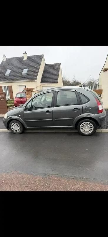 Occasion 2010 Citroën C3 Berline | 4 100 € (Bon prix) - Image 1/4