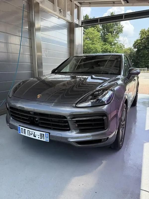 Occasion 2021 Porsche Cayenne SUV | 78 000 € (Prix assez cher) - Image 1/4
