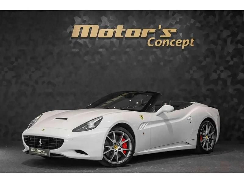 Blanc Occasion 2012 Ferrari California Cabriolet | 114 990 € (Super prix) - Image 1/4