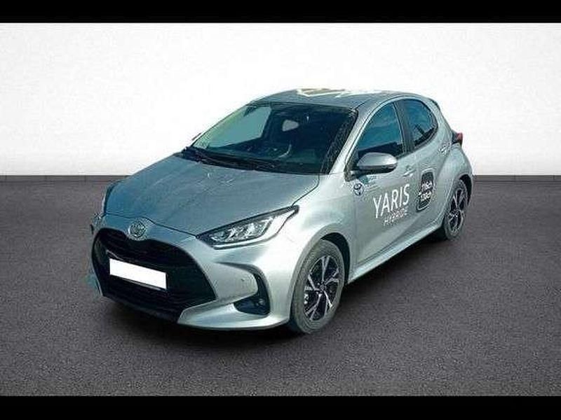 Utilisé 2024 Toyota Yaris Hybrid Design Berline | 23 990 € (Prix assez cher) - Image 1/1