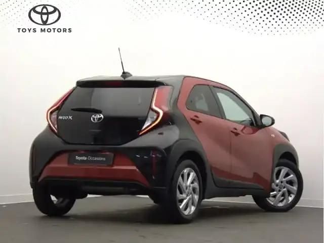 Occasion Toyota Aygo Design 72 ch (52 kW) 2022 Rouge Citadine